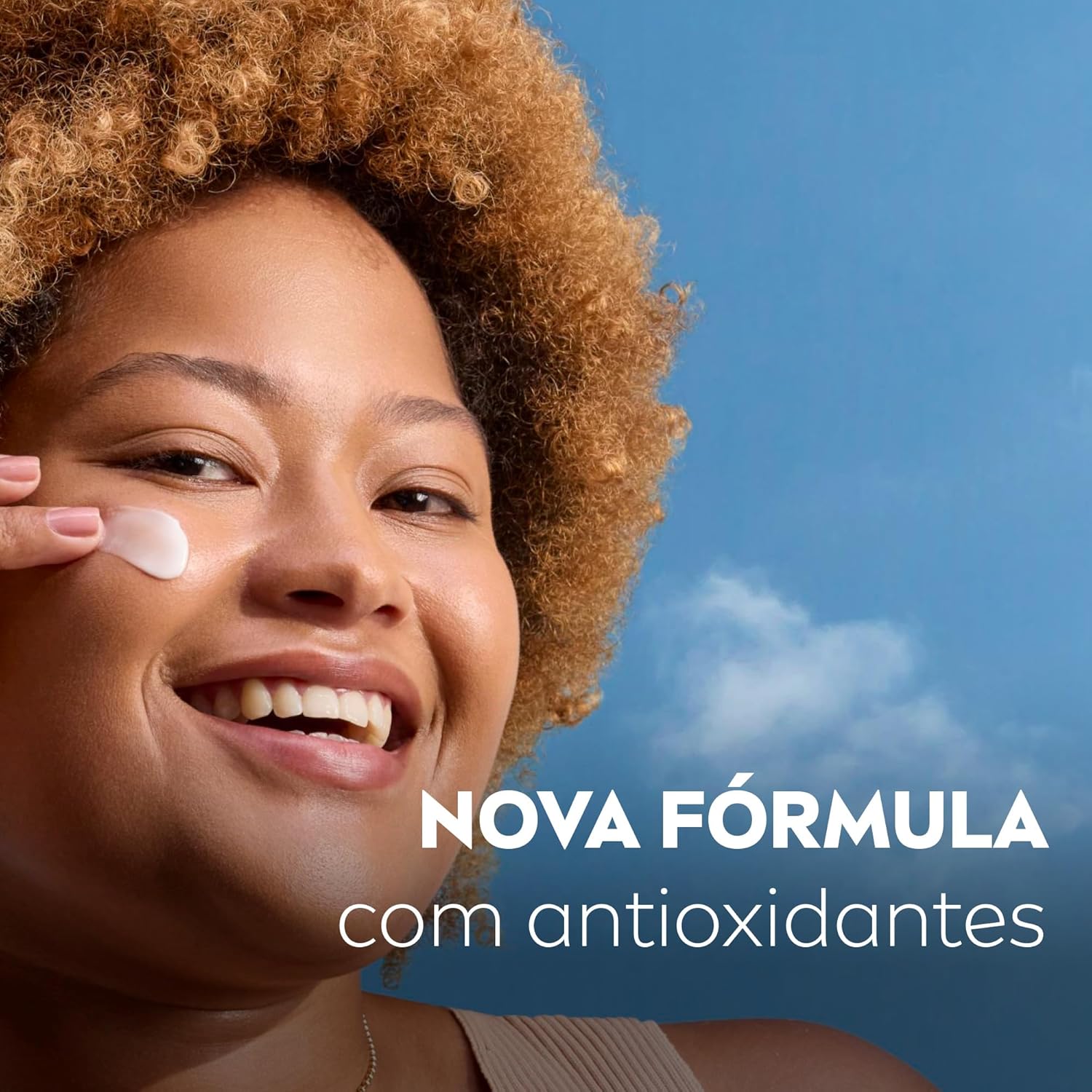 NIVEA Hidratante Facial Beleza Radiante 7 em 1 100g - Image 4